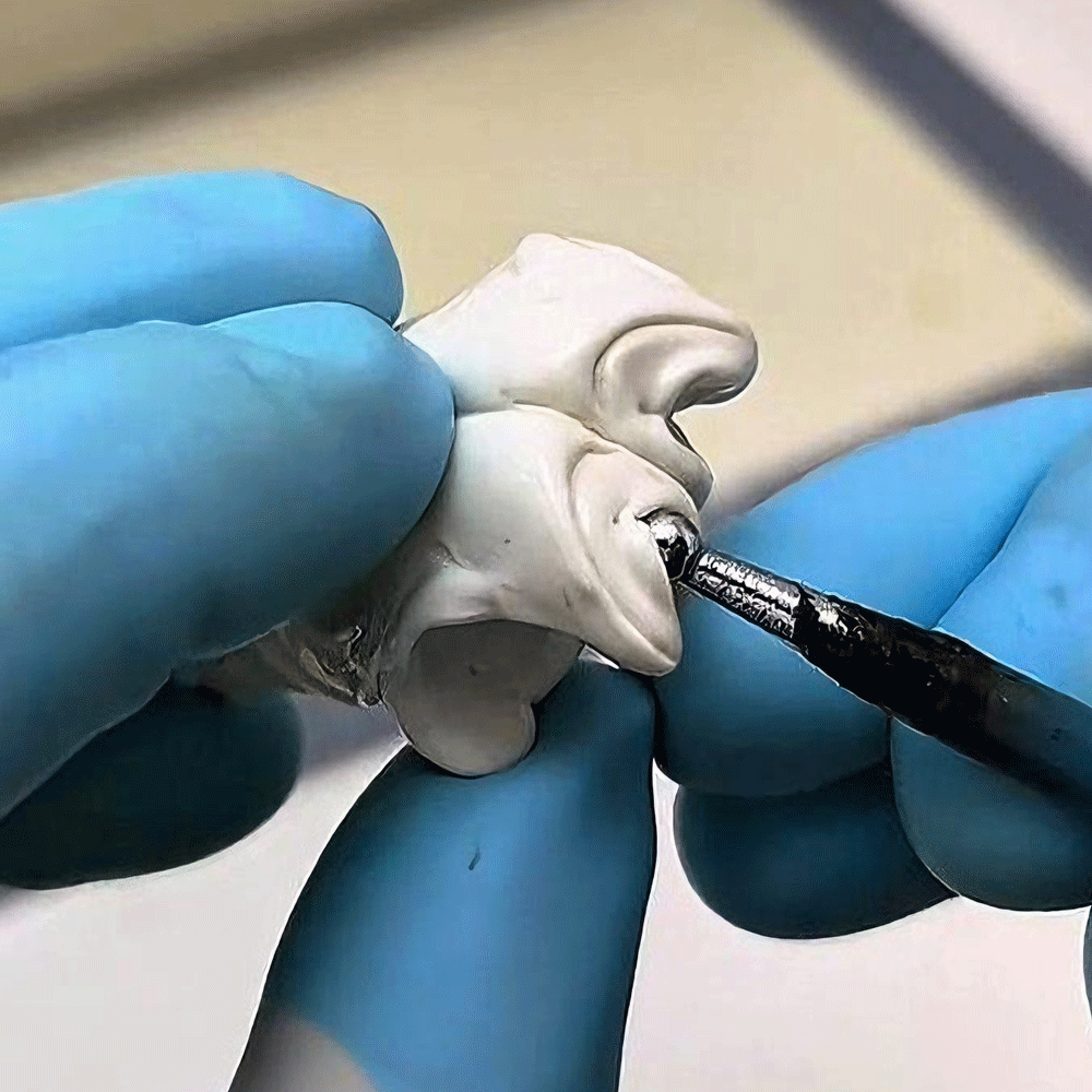 Multi-Purpose Carving Knives Sculpting Tools next to a collection of clay models and sugar art pieces, showing versatile crafting outcomes