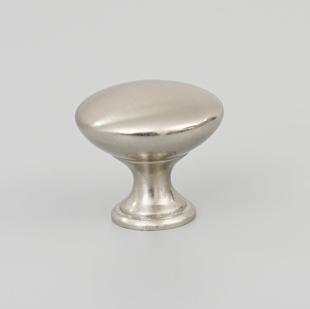 Close-up of zinc alloy single hole drawer pull handle finish